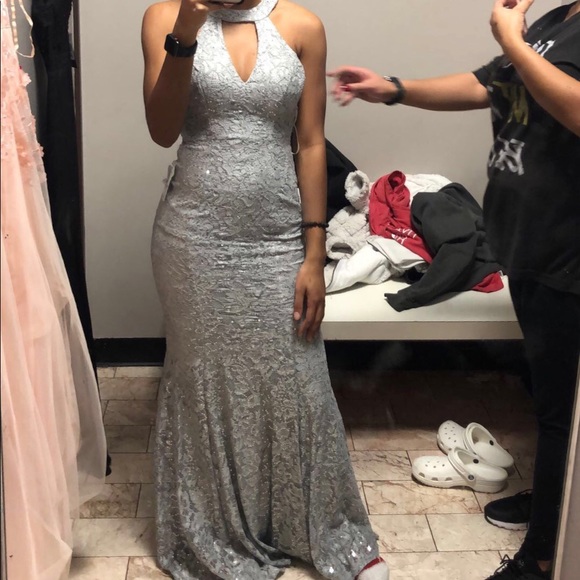 Prom/ homecoming dress - Picture 2 of 4